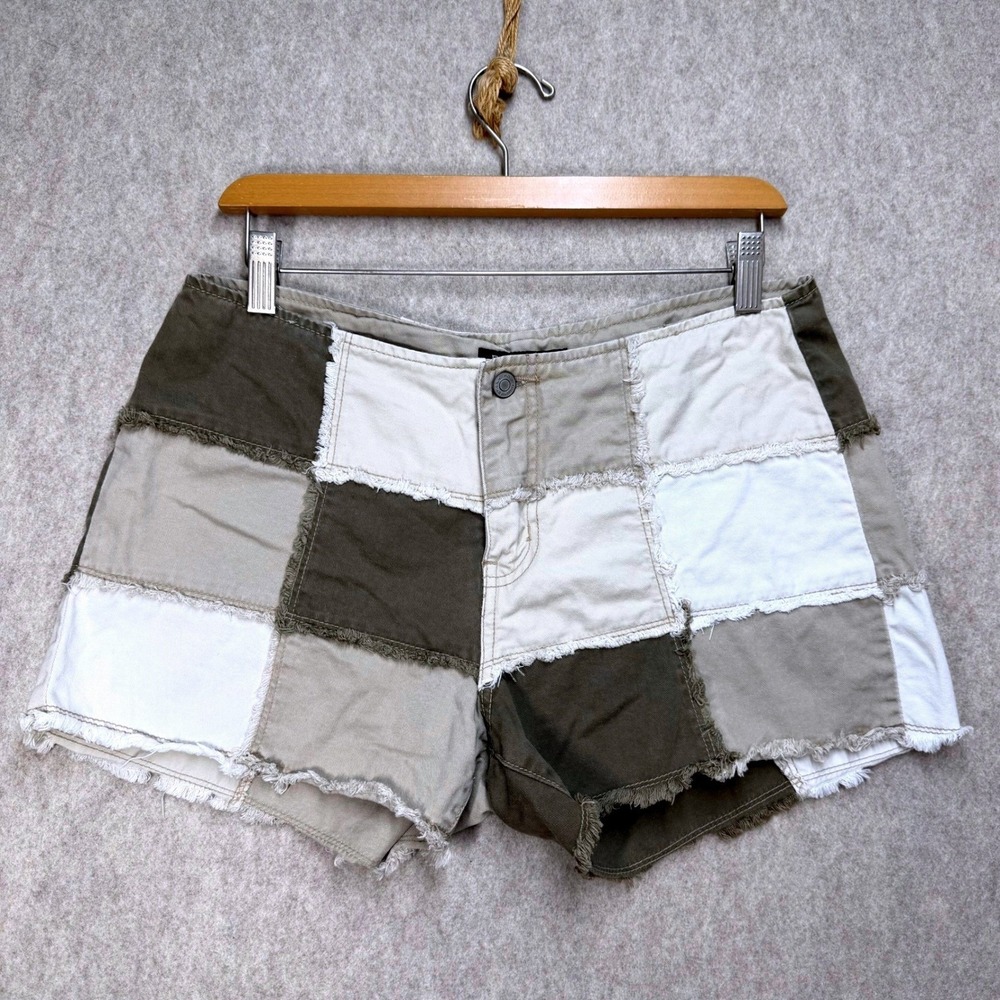 No Boundaries Patchwork Shorts Womens 11 Green Khaki Frayed Boho Grunge Y2K